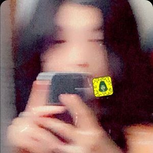 Meet your Posher, Alejandra